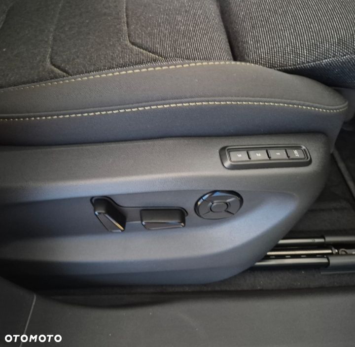 Skoda Kodiaq 2.0 TSI 4x4 Selection DSG - 9