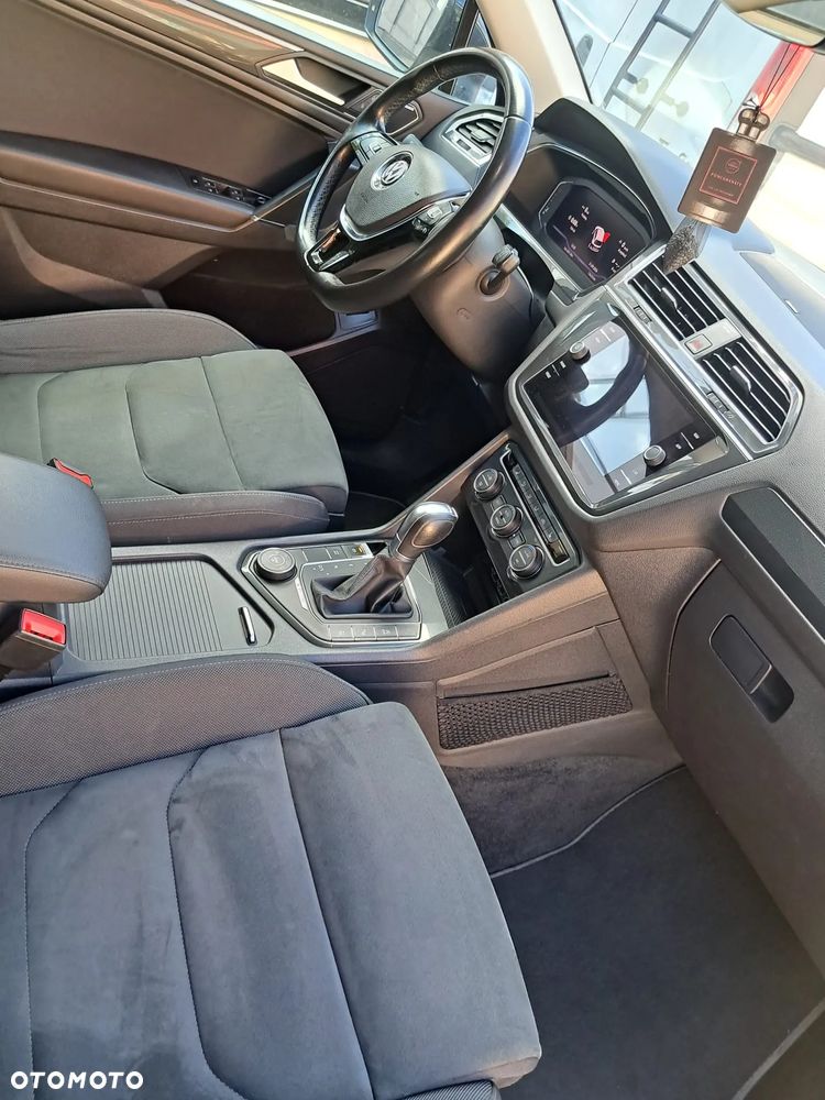 Volkswagen Tiguan Allspace - 24