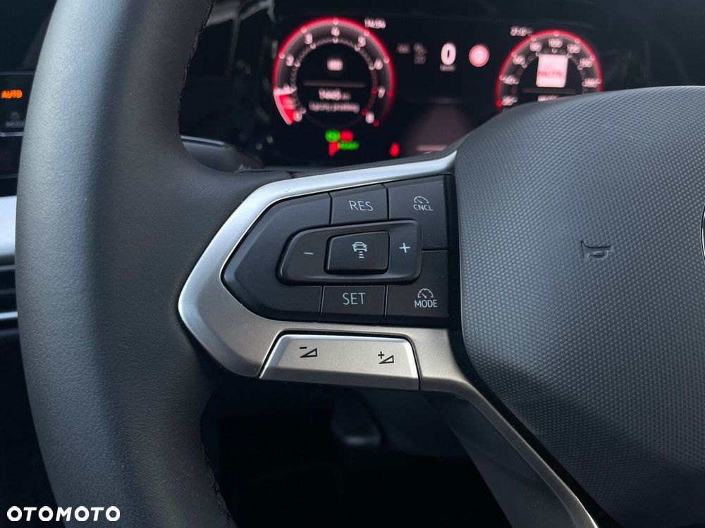 Volkswagen Golf Variant - 15