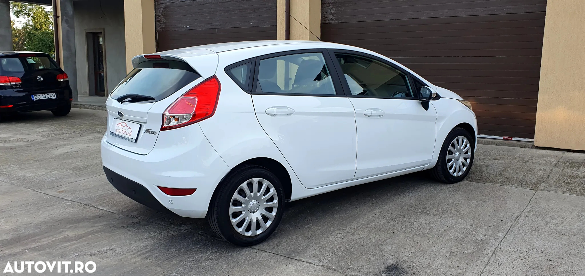 Ford Fiesta 1.5 TDCi Ambiente - 10