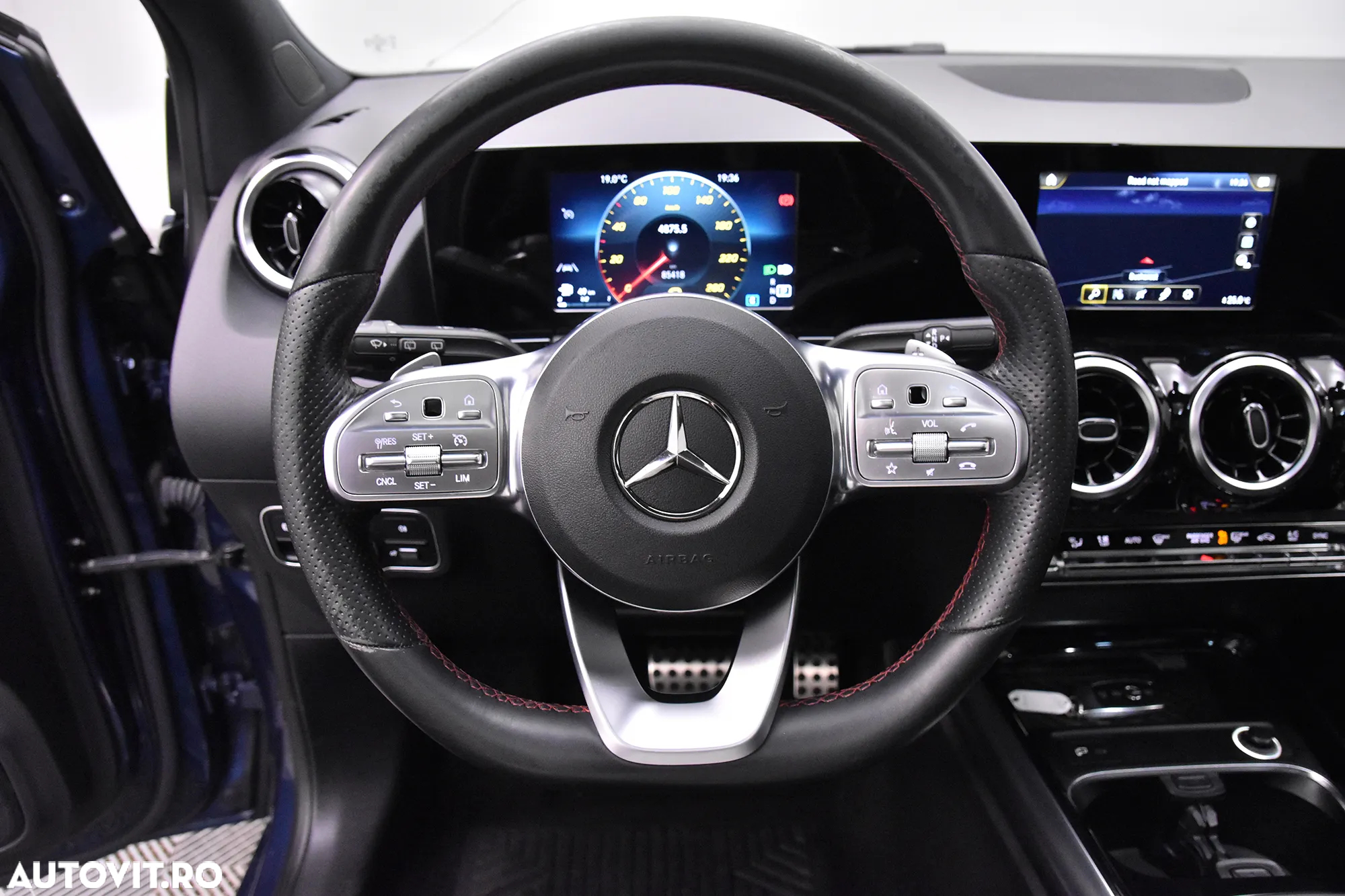 Mercedes-Benz B 220 4Matic 7G-DCT AMG Line - 16
