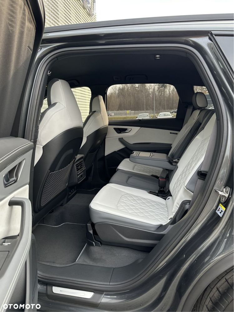 Audi Q7 - 21