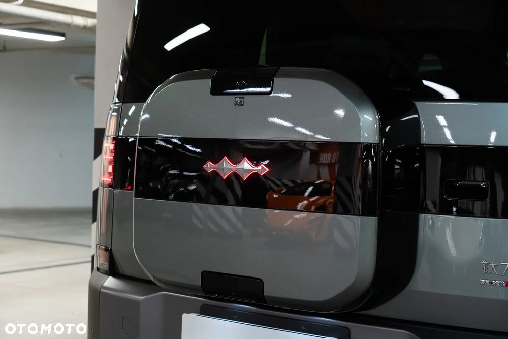 BYD Leopard 7 - 23