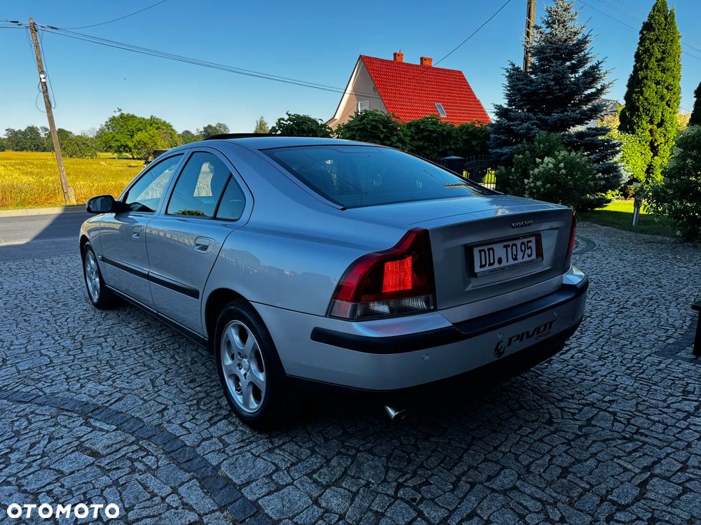 Volvo S60 2.4 Summum - 7