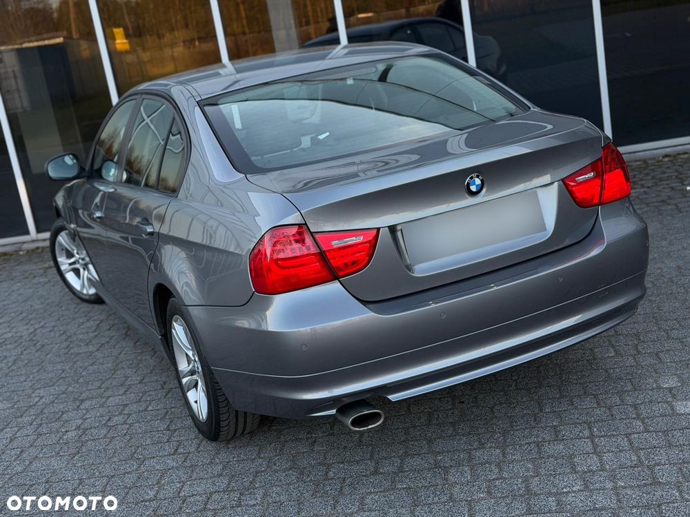 BMW Seria 3 - 20