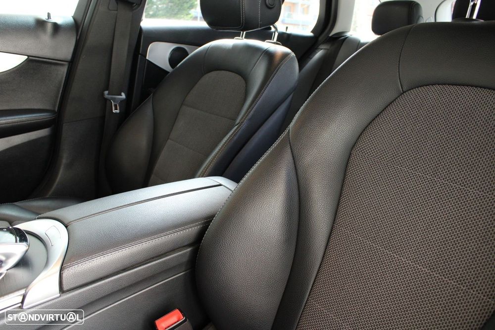 Mercedes-Benz C 180 Avantgarde Aut. - 45