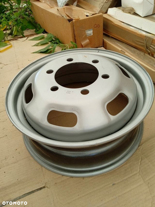 Nissan CABSTAR MAXITY FELGA STALOWA 16" ORYG. - 2