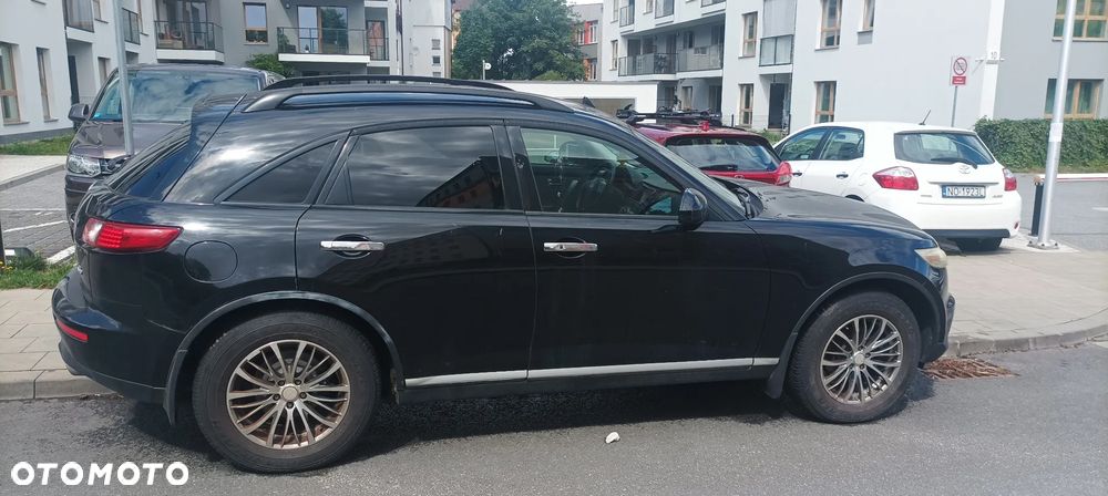 Infiniti FX - 3