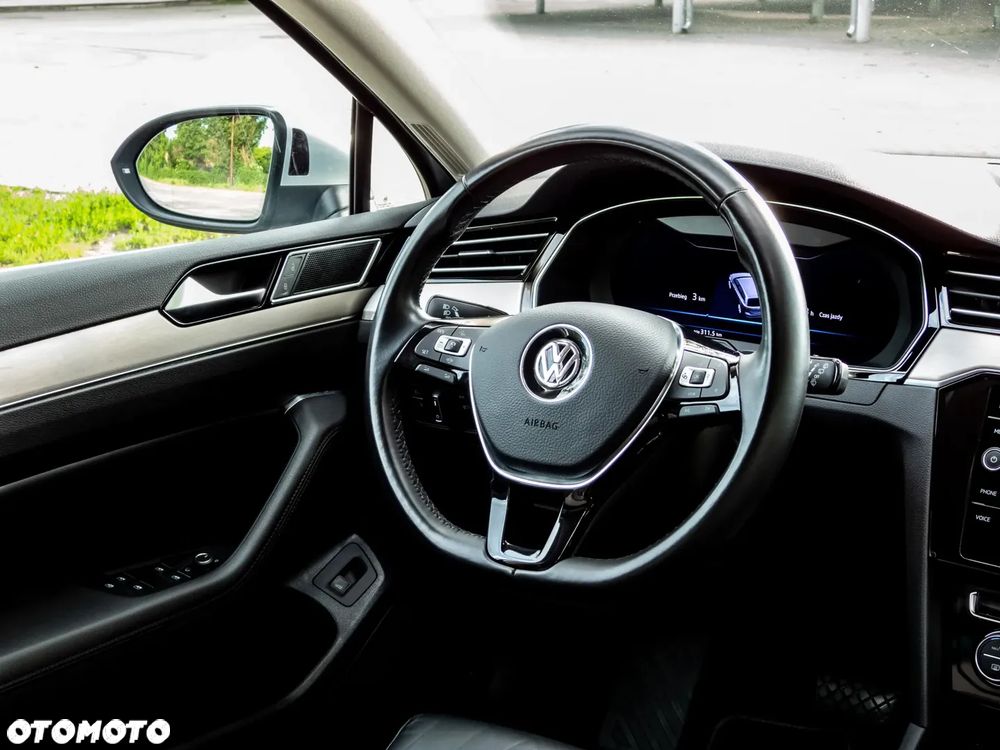 Volkswagen Passat 2.0 TDI BMT SCR 4Mot Highline DSG7 - 20