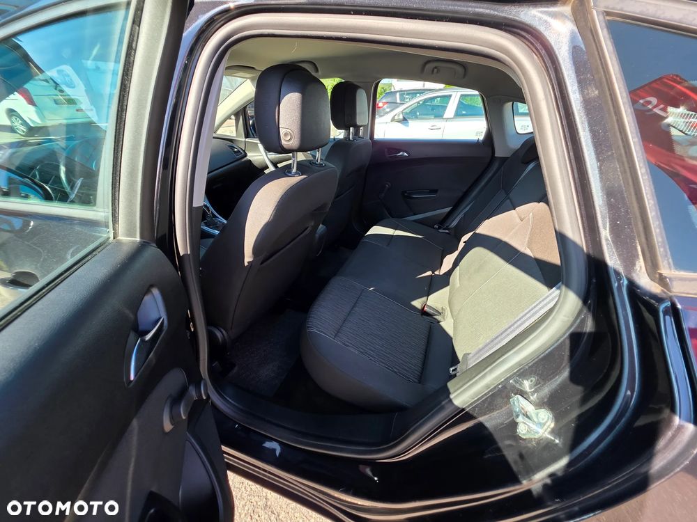 Opel Astra 1.7 CDTI Essentia - 7