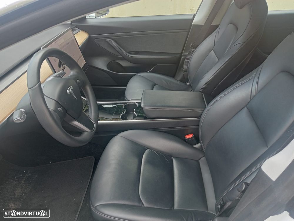 Tesla Model 3 Standard Range Plus RWD - 11