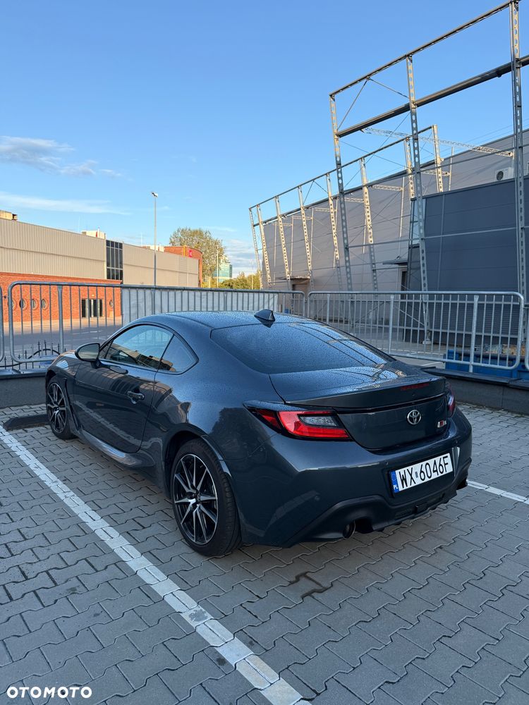 Toyota GR86 2.4 Dynamic - 9