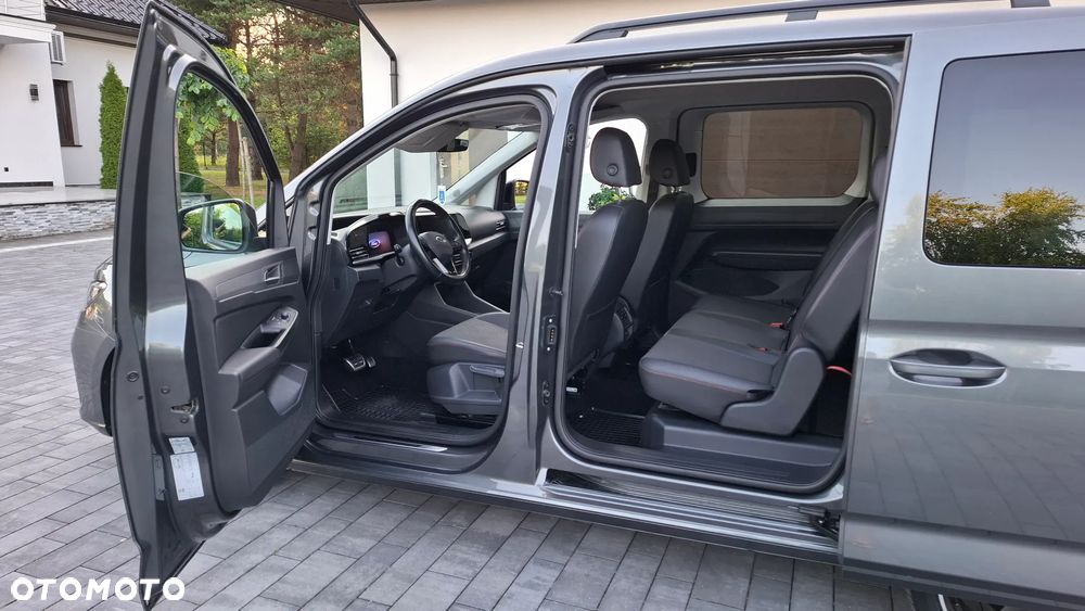 Ford Tourneo Connect - 17