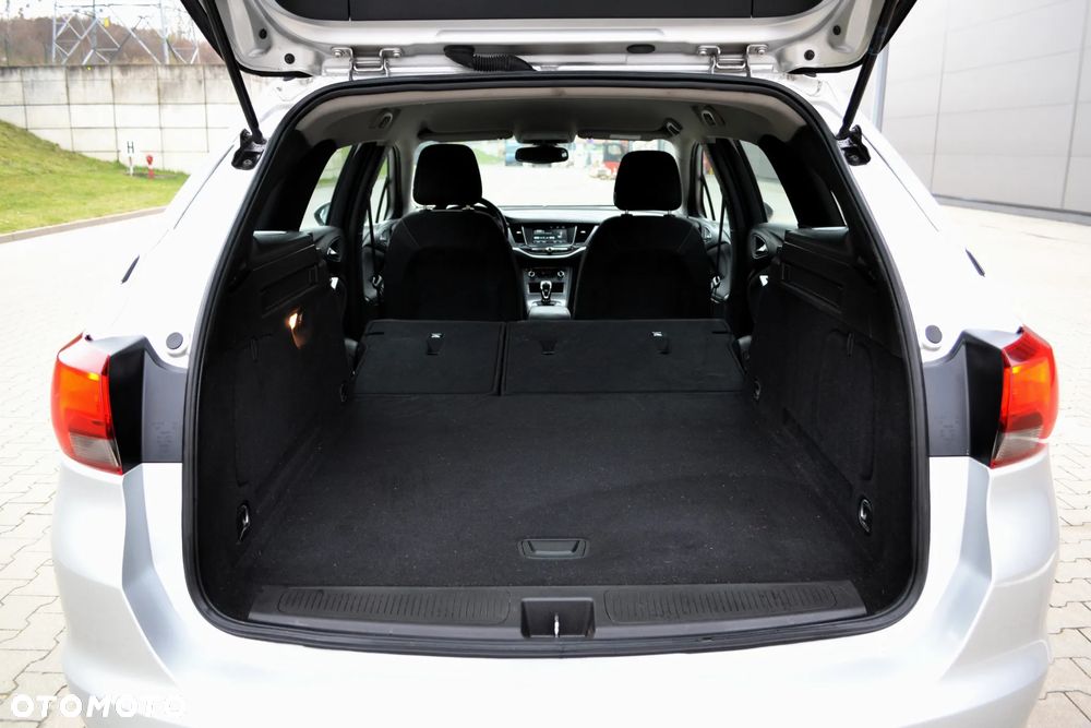 Opel Astra 1.6 CDTI Enjoy S&S - 32