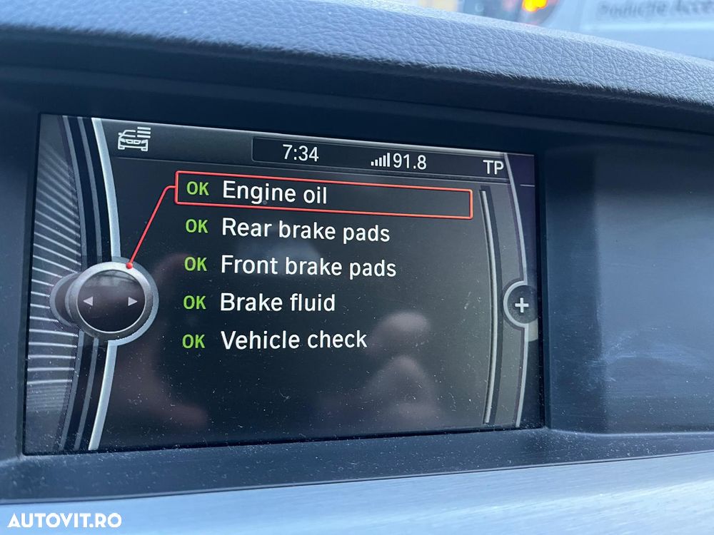 BMW Seria 5 520d - 35