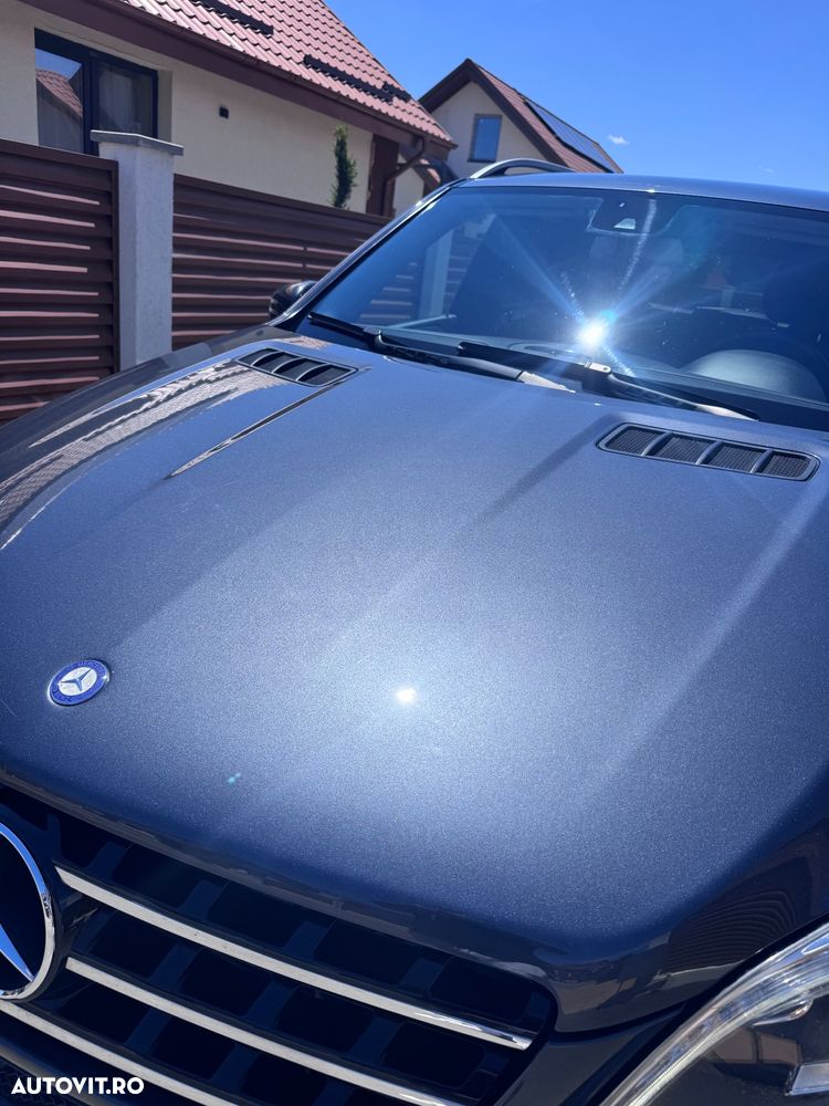 Mercedes-Benz ML 350 BlueTEC 4MATIC Aut - 2