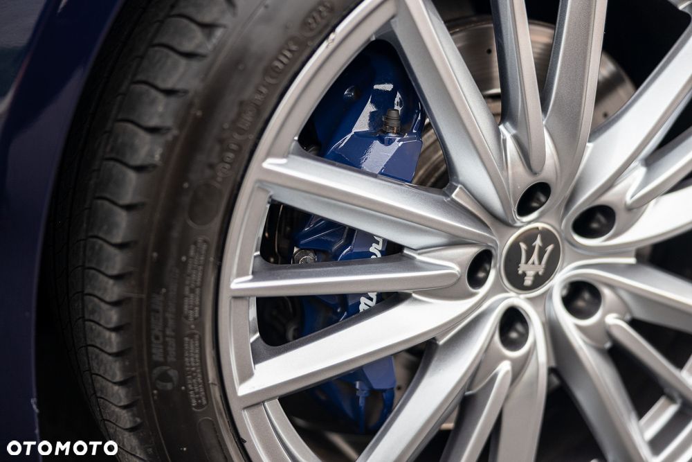 Maserati Quattroporte GranLusso S - 15
