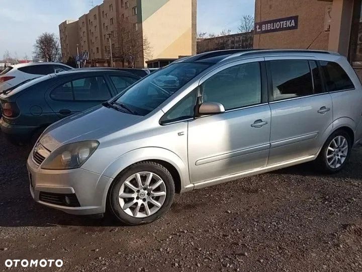 Opel Zafira 1.8 Cosmo - 20