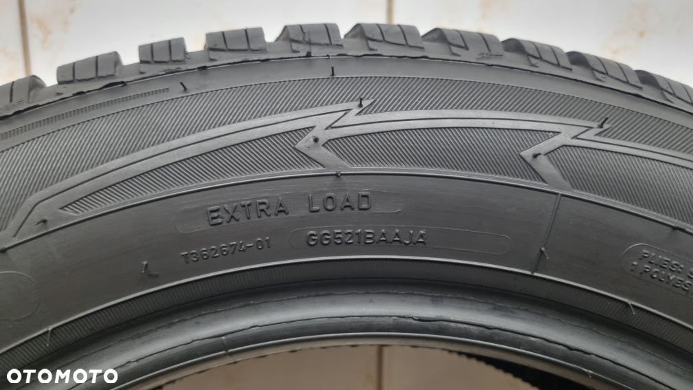 4 opony zimowe 185/60 R15 88T XL GoodYear UltraGrip 9+ - 8