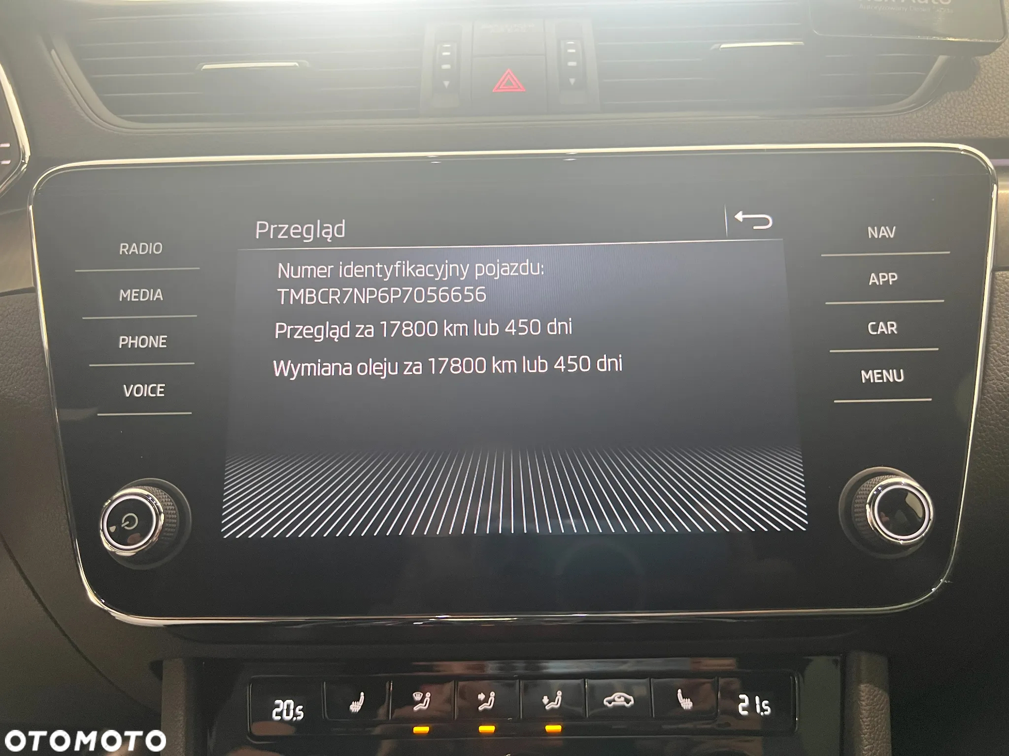 Skoda Superb 2.0 TDI SCR 4x4 Sportline DSG - 35