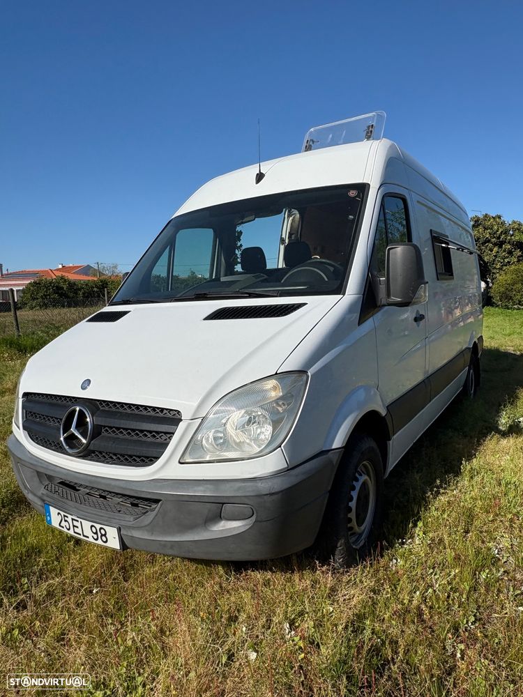 Mercedes-Benz Sprinter - 2
