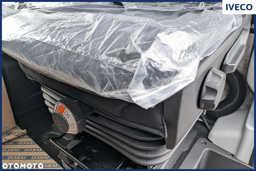 Iveco Daily 50C18 Zabudowa 15EP 180KM - 21