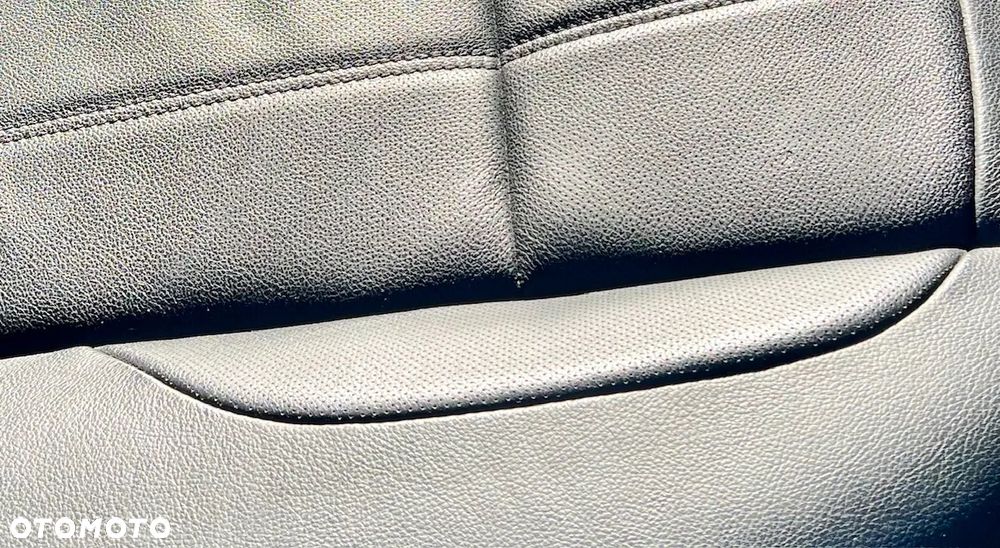 Land Rover Range Rover Evoque - 13