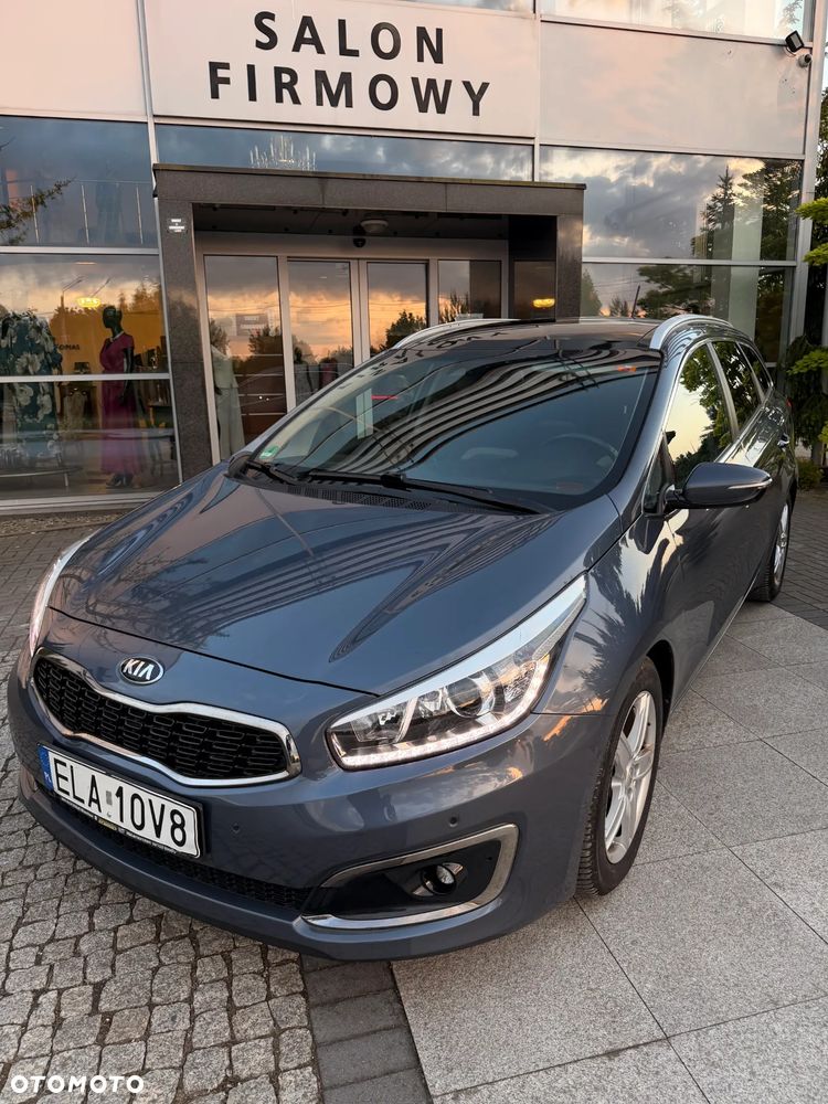 Kia Ceed 1.6 CRDi L - 32