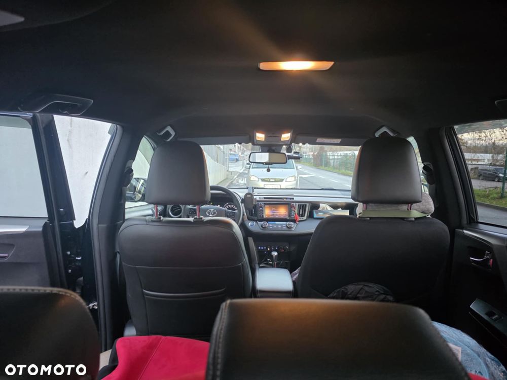 Toyota RAV4 Hybrid Selection 4x2 - 16