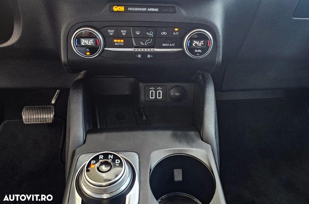 Ford Kuga 2.5 Duratec PHEV Titanium - 16