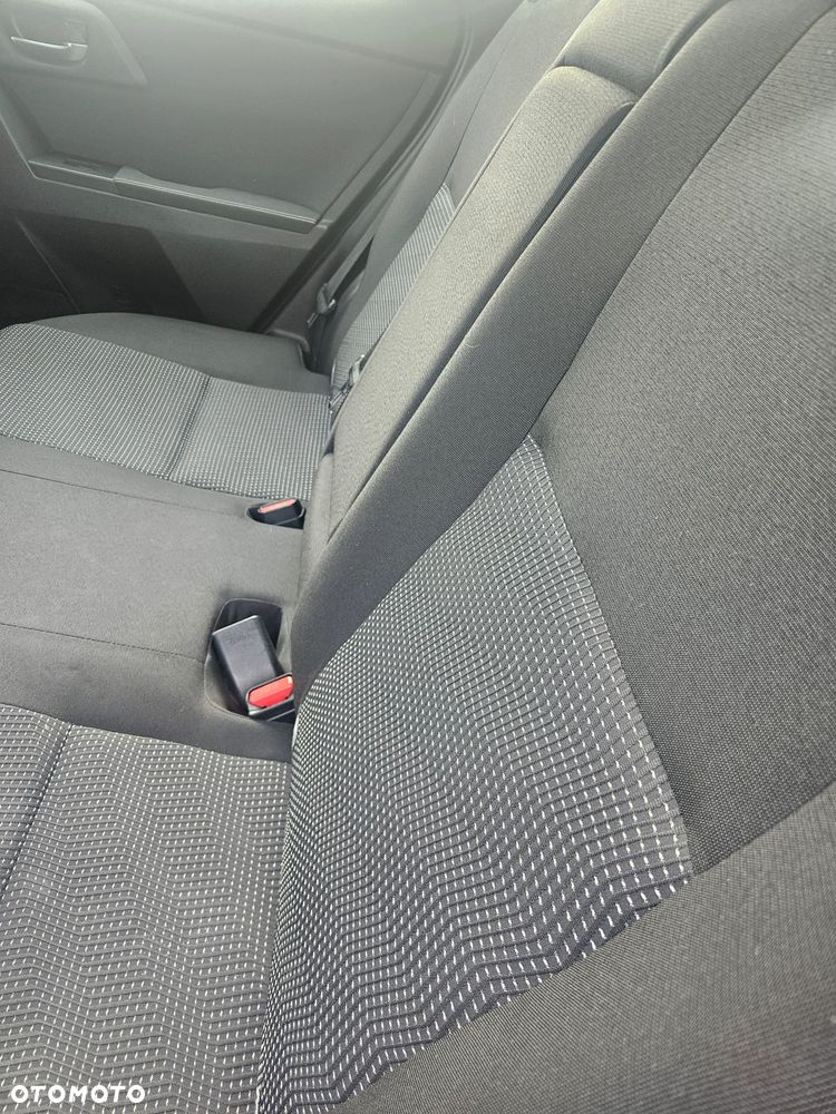 Toyota Auris 1.6 Comfort - 11