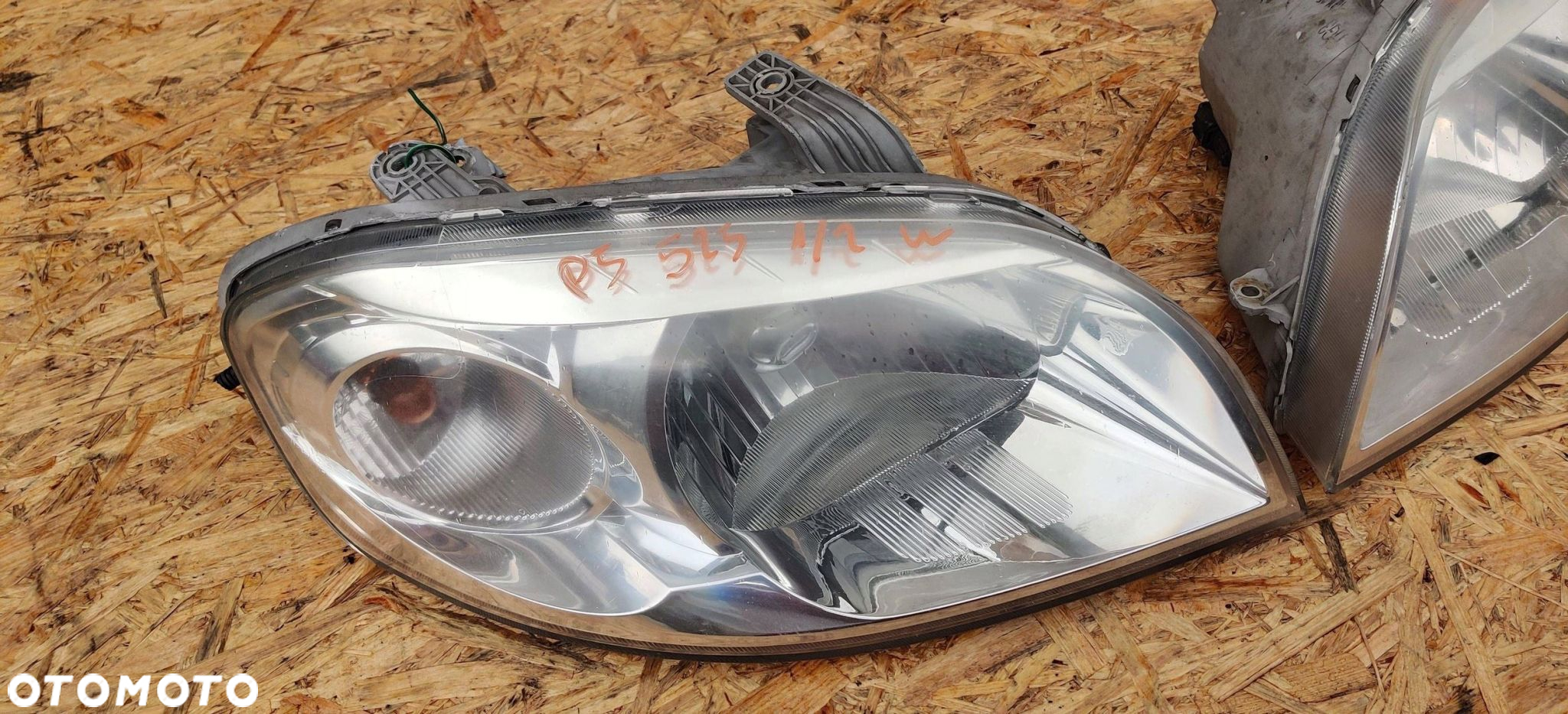 Chevrolet Aveo II 2 Lampa przednia LEWA PRAWA KOMPLET REFLEKTOR LEWY PRAWY - 3