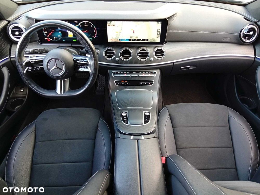 Mercedes-Benz Klasa E 220 d 4-Matic AMG - 15