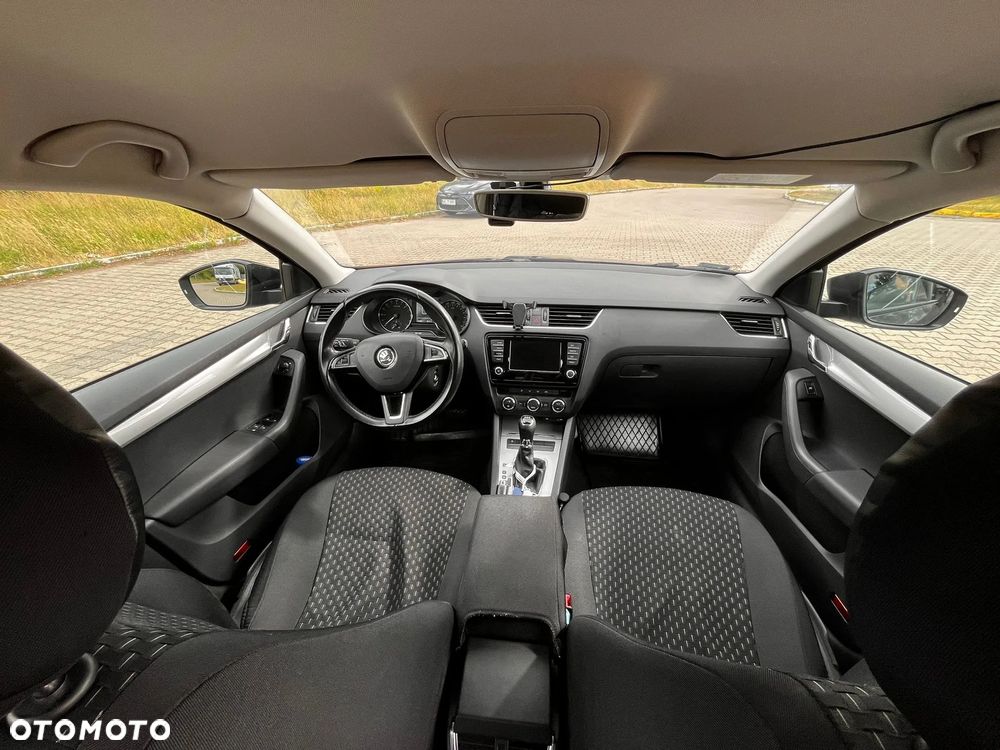 Skoda Octavia - 16