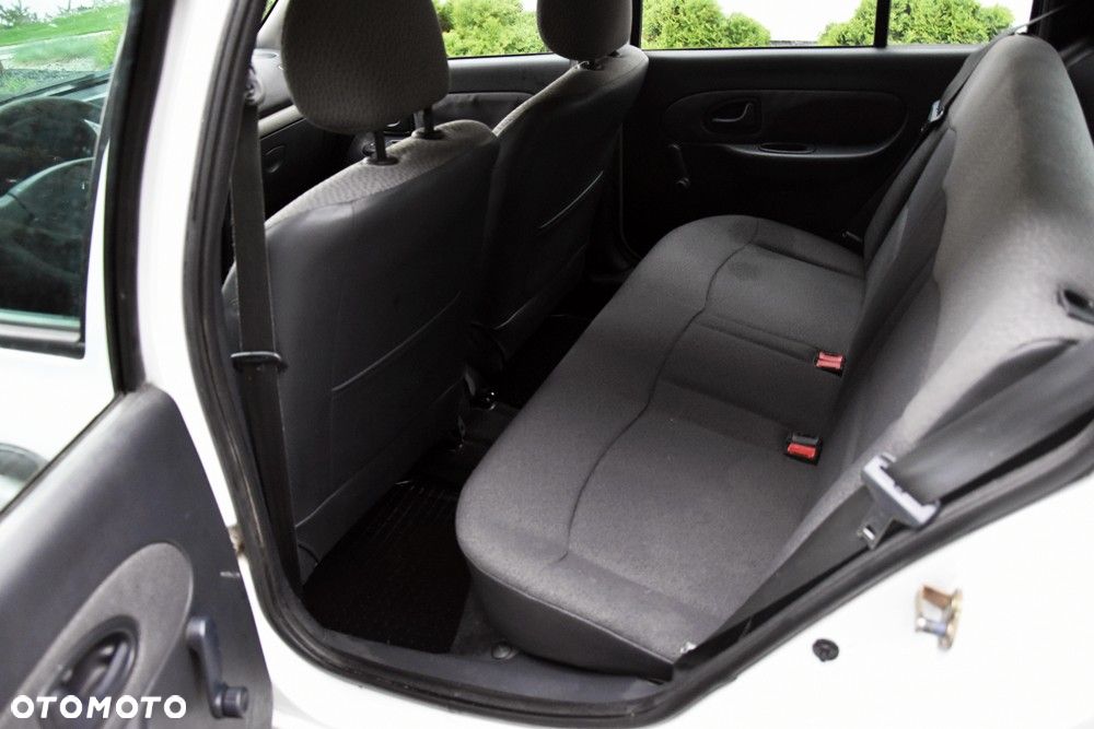 Renault Clio 1.5 dCi Dynamique - 7