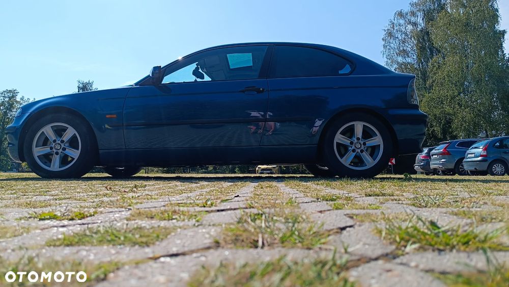 BMW Seria 3 320td - 26