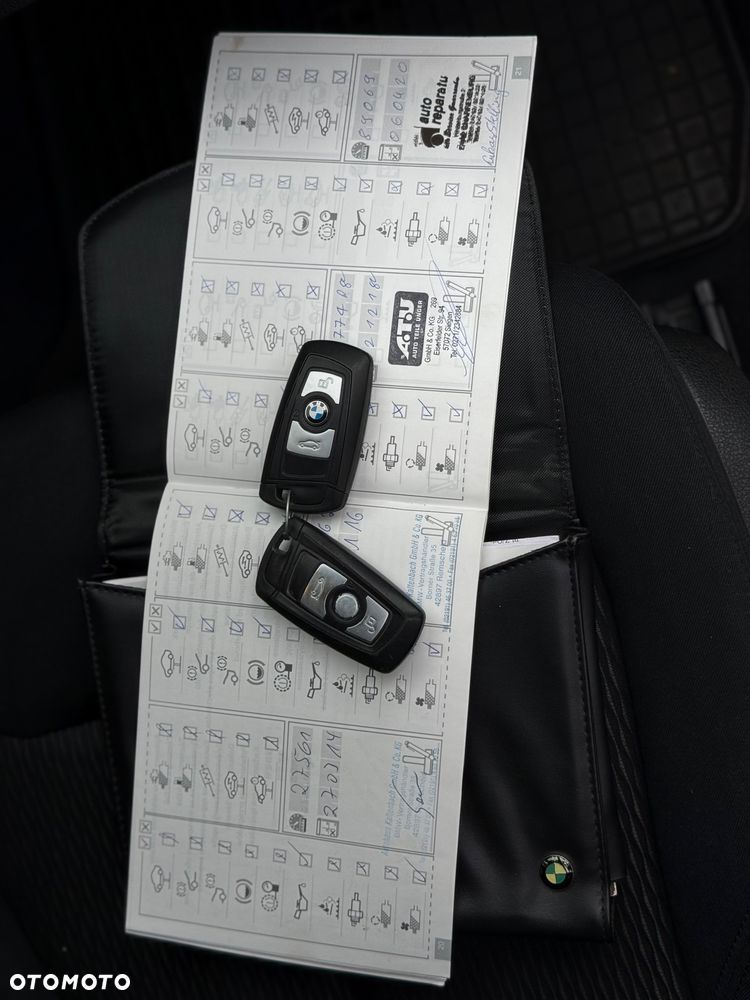 BMW Seria 1 120d Sport Line - 31