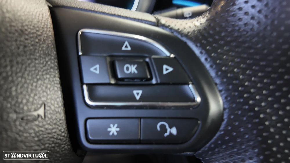 MG MG5 5 Maximal Luxury - 23