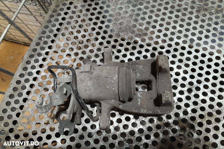 Etrier spate dreapta Volkswagen VW Caddy 3 [2004 - 2010] Minivan 4-us - 4