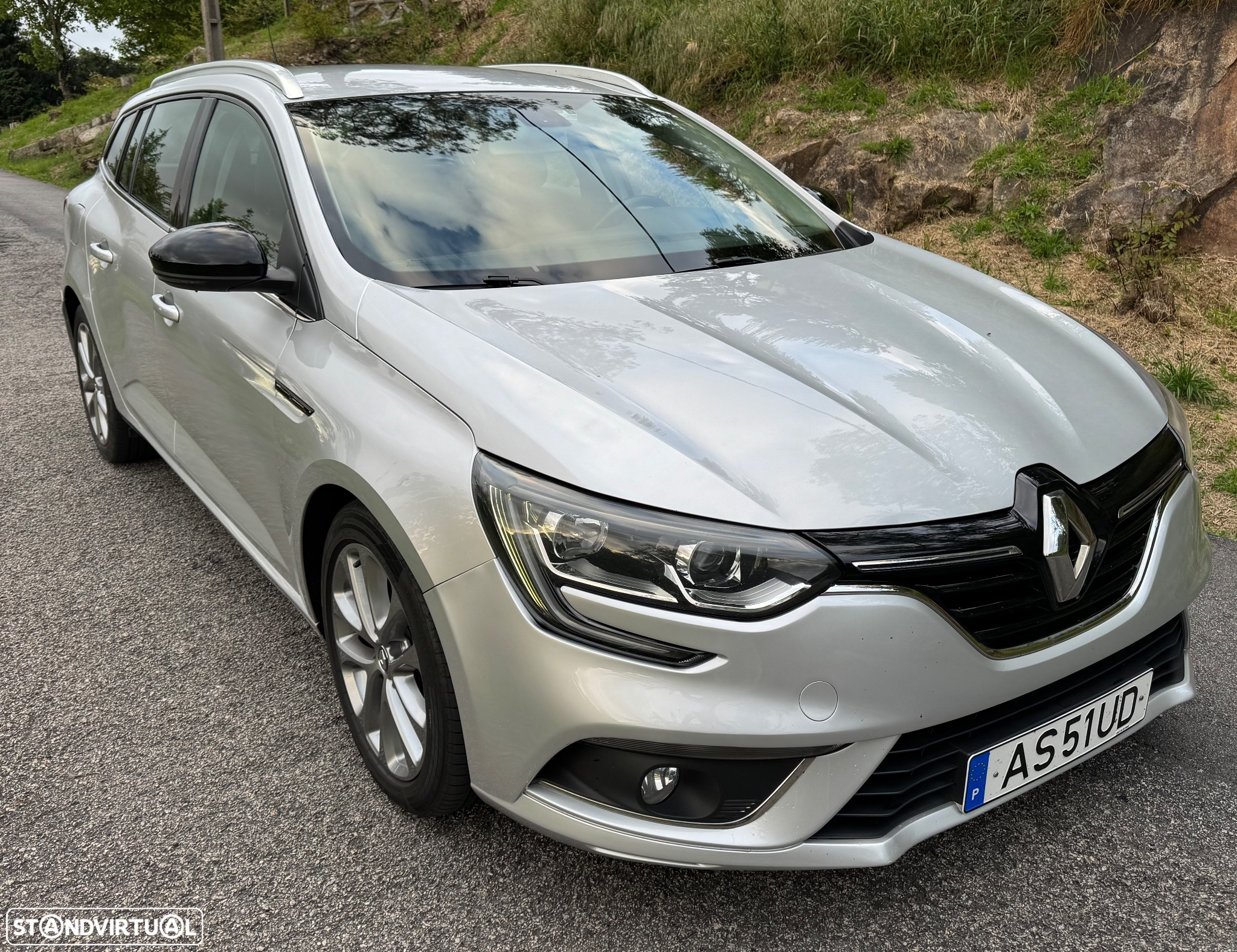 Renault Mégane Sport Tourer dCi 110 FAP EDC Dynamique - 5