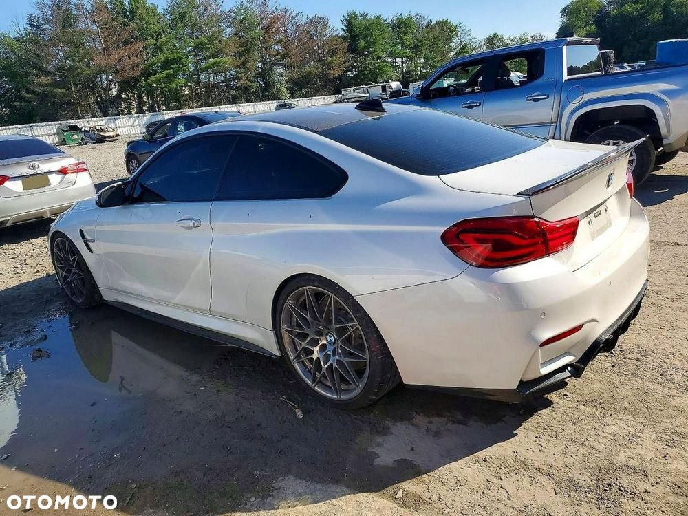 BMW M4 DKG - 5