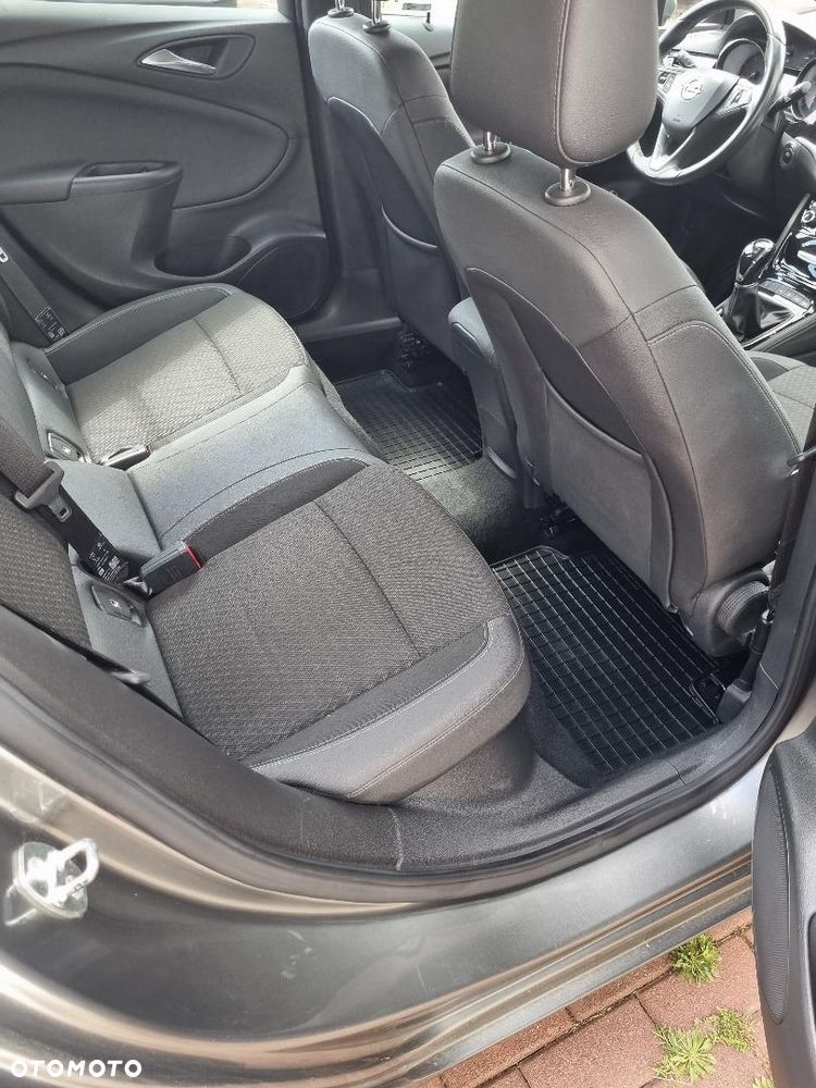Opel Astra 1.6 CDTI Elite S&S - 18
