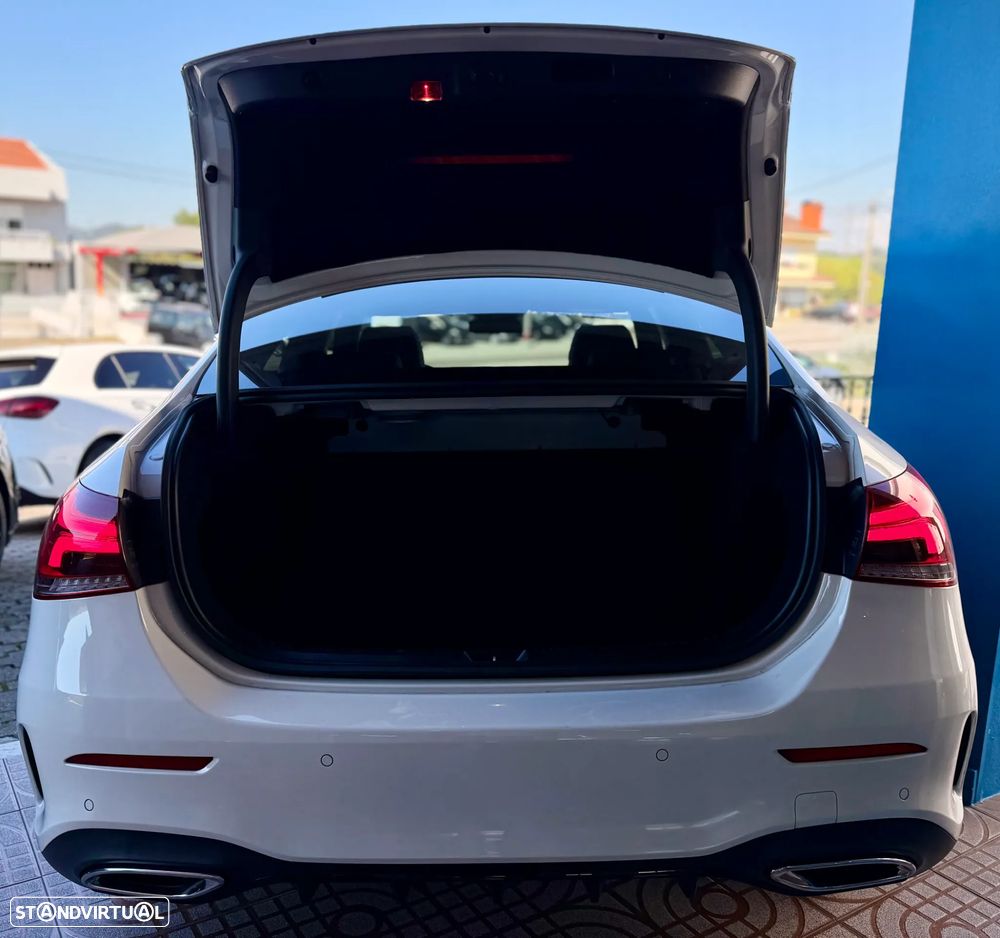 Mercedes-Benz A 180 Limousine d AMG Line Aut. - 27