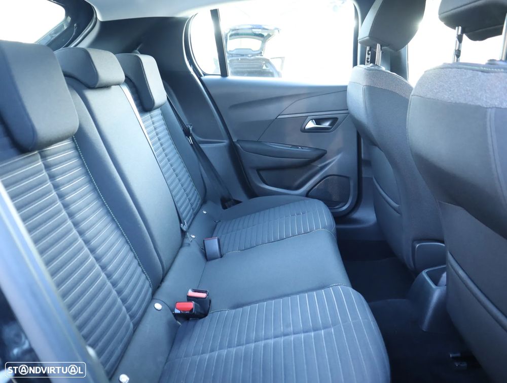 Peugeot 208 1.2 PureTech Active - 37