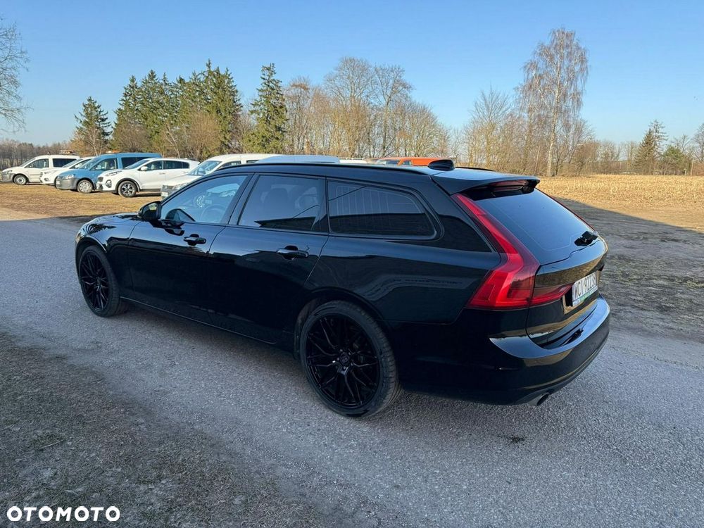 Volvo V90 T5 Momentum - 4