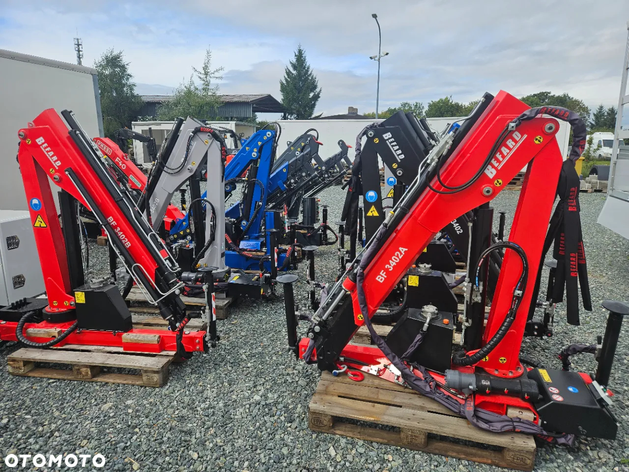Iveco żuraw, HDS + montaż, do płyt warstwowych, okien, budowlanki - 37