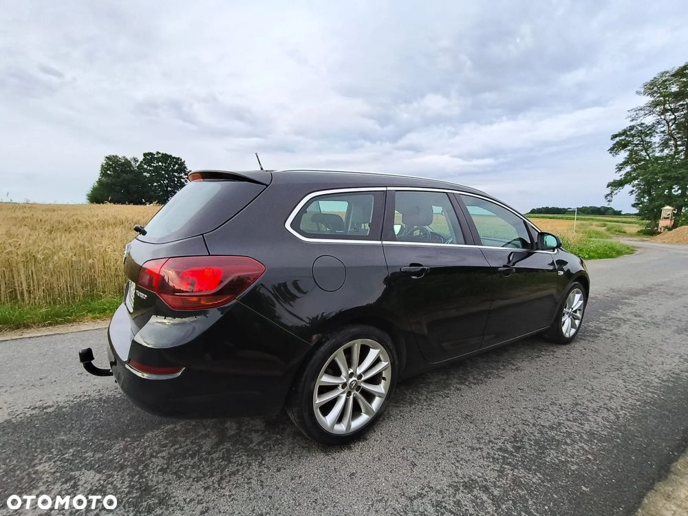 Opel Astra 1.4 Turbo - 9