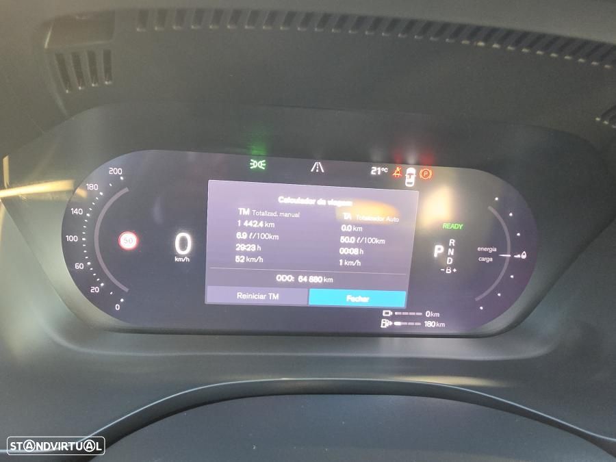 Volvo XC 60 2.0 T6 PHEV Core AWD - 39