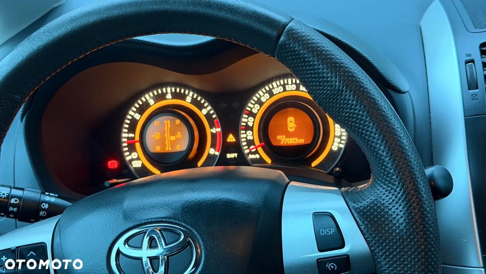Toyota Auris 1.6 Prestige - 10