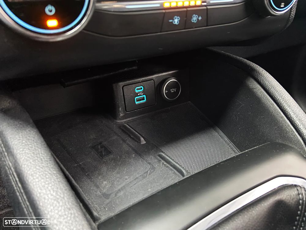 Ford Kuga 1.5 TDCi EcoBlue Titanium - 25